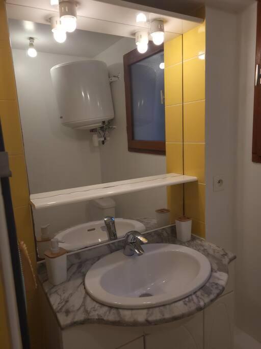 Appartement Paris Disneyland, Parking Gratuit, Rer A 누와시 르 그헝 외부 사진